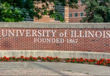 The University of Illinois - Trường đại học nghiên cứu chuyên sâu lớn nhất tại bang Illinois