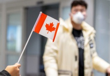 CHÍNH PHỦ CANADA CHÍNH THỨC KHÔNG CHO PHÉP NGƯỜI NƯỚC NGOÀI NHẬP CẢNH VÌ DỊCH CORONA