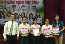 OSI Vietnam tham gia cùng Báo Thanh niên tư vấn mùa thi tại Bình Thuận